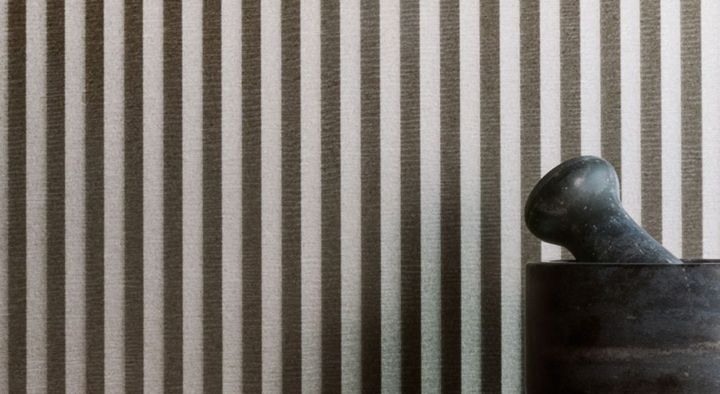 GROUND WALL GREY