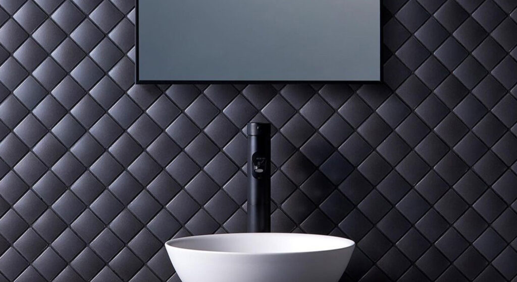 INAX MADOKA R BLACK
