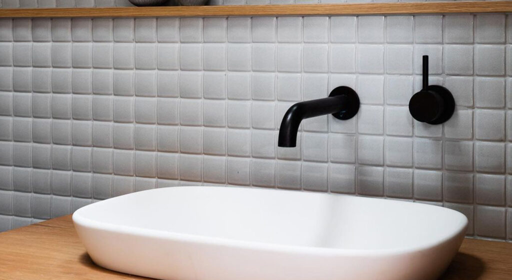 INAX MADOKA R WHITE