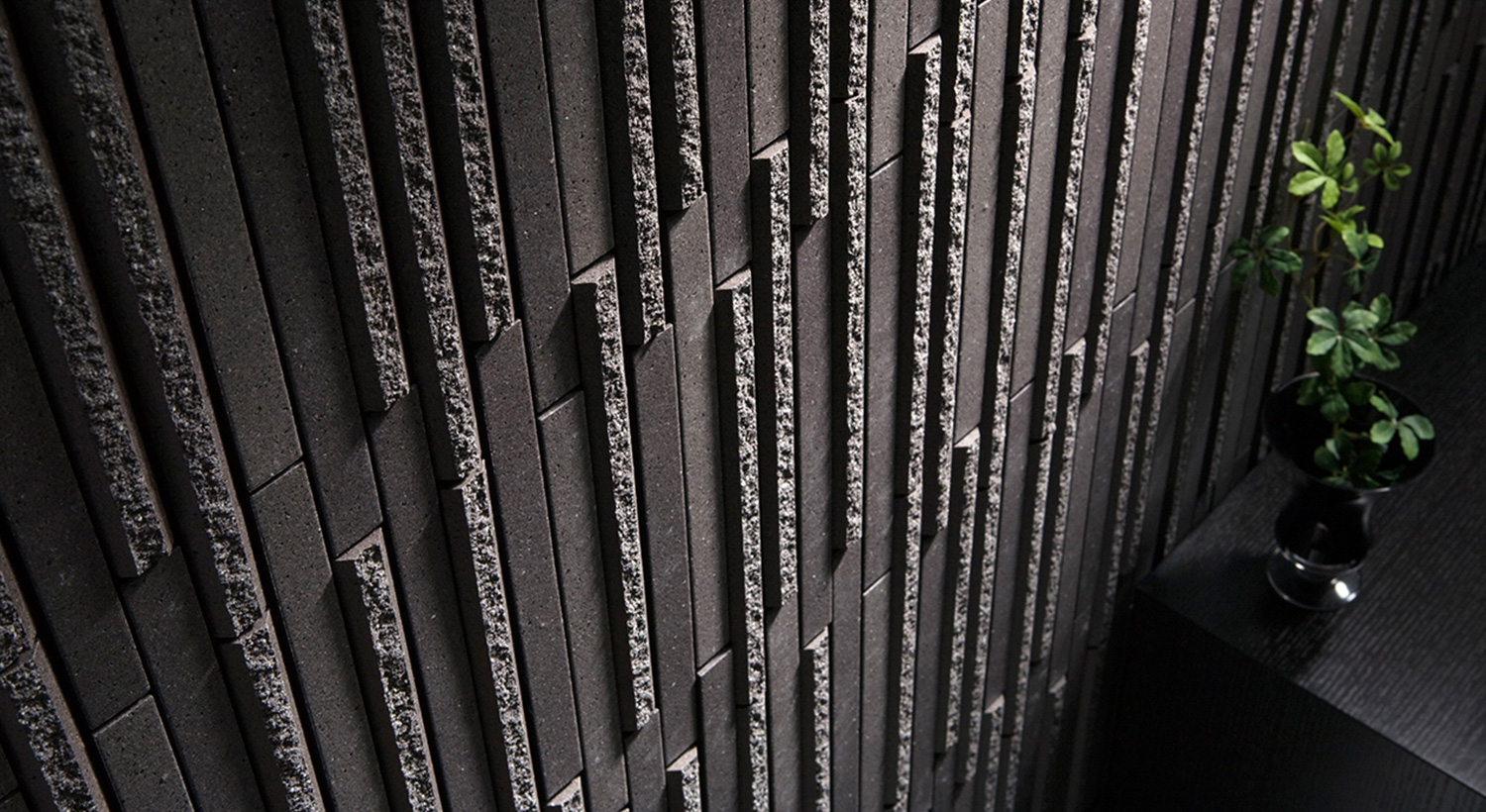 INAX OMBRE BORDER BLACK