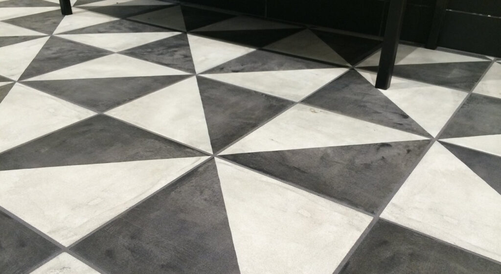 TERRA TRIANGOLO
