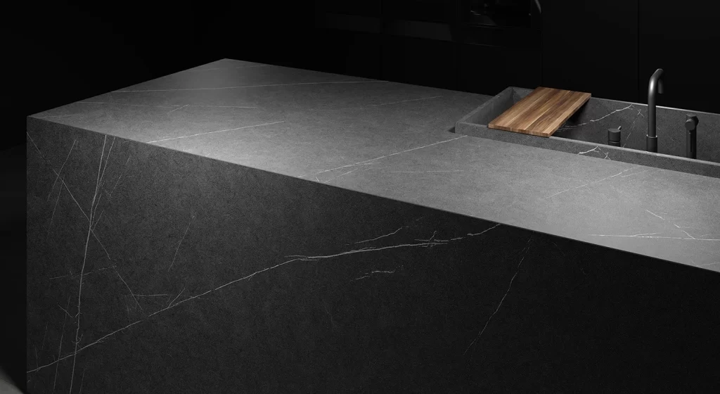 Allure Anthracite