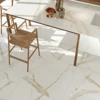 porcelanatos-categoria-marmol-CORONA-SCULTOREA-CALACATTA-ORO